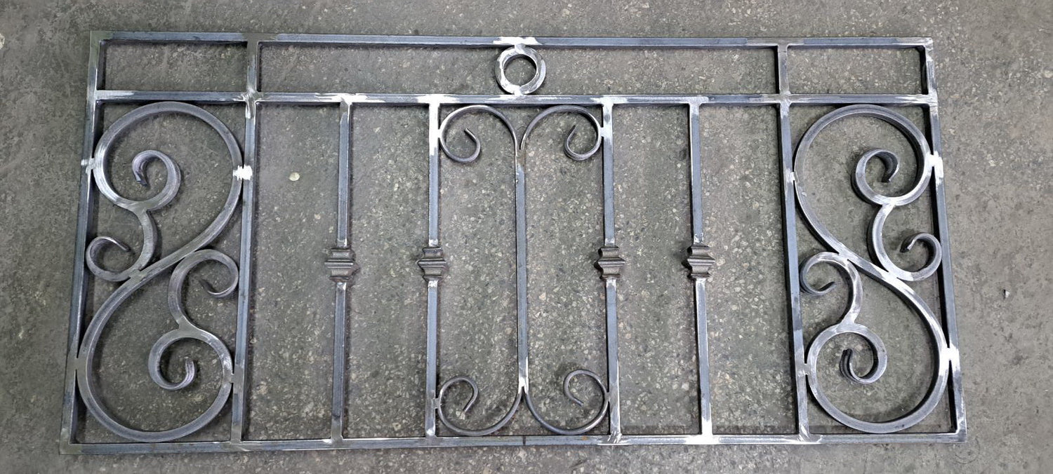 Französische Balkone aus Schmiedeeisen 
