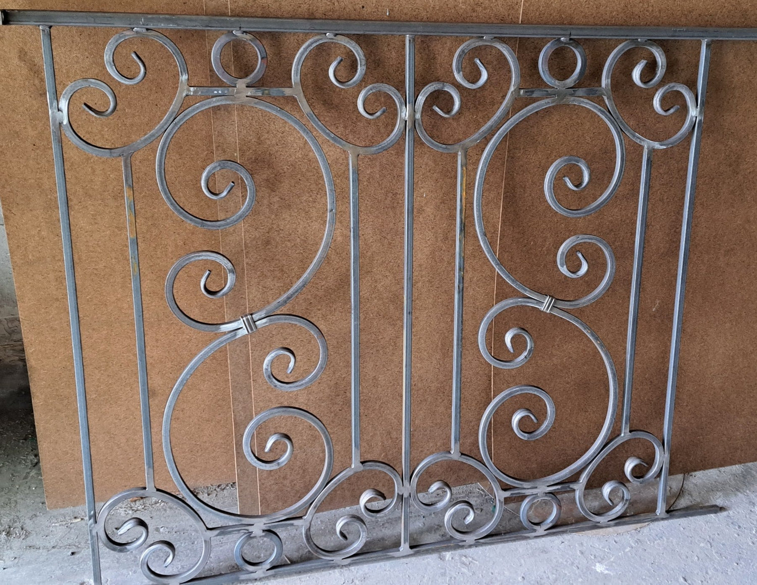 Französische Balkone aus Schmiedeeisen 