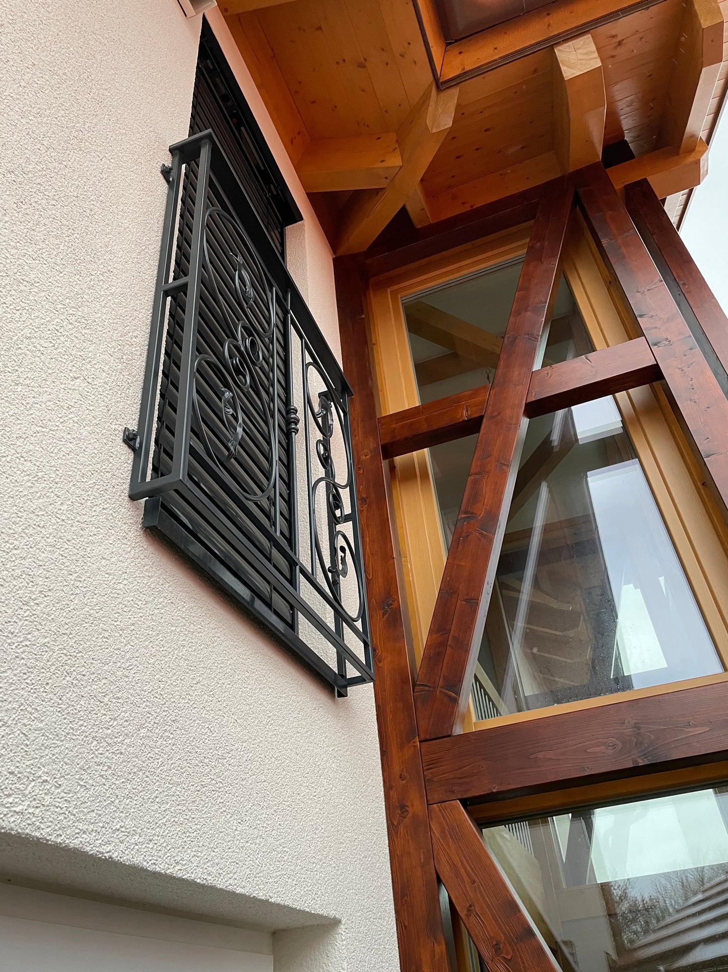 Französische Balkone aus Schmiedeeisen 