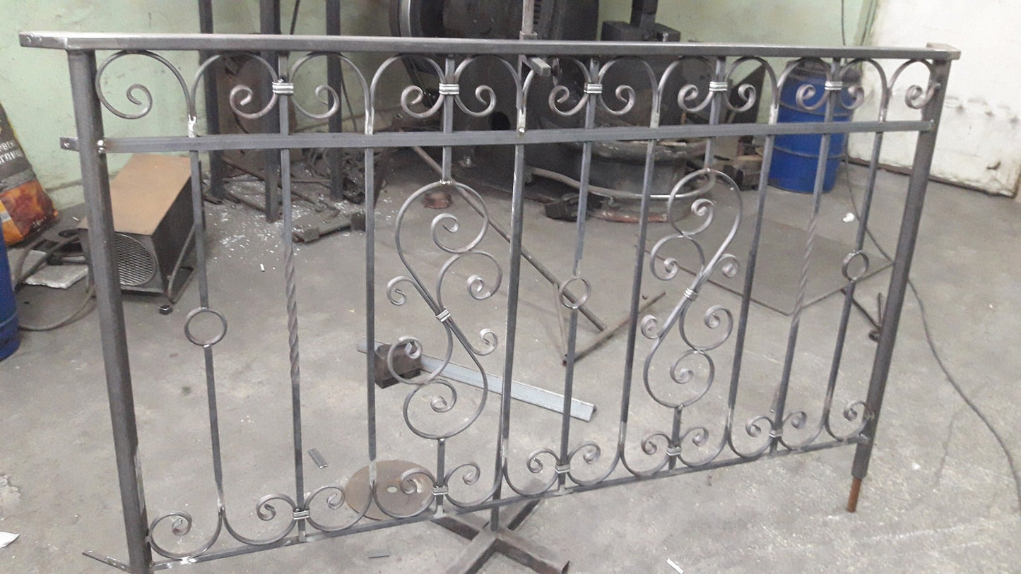 34 Wrought iron railing "Richmond"