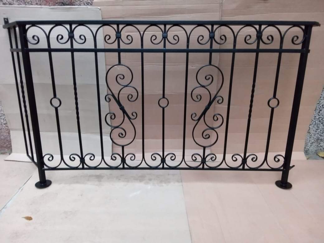 34 Wrought iron railing "Richmond"