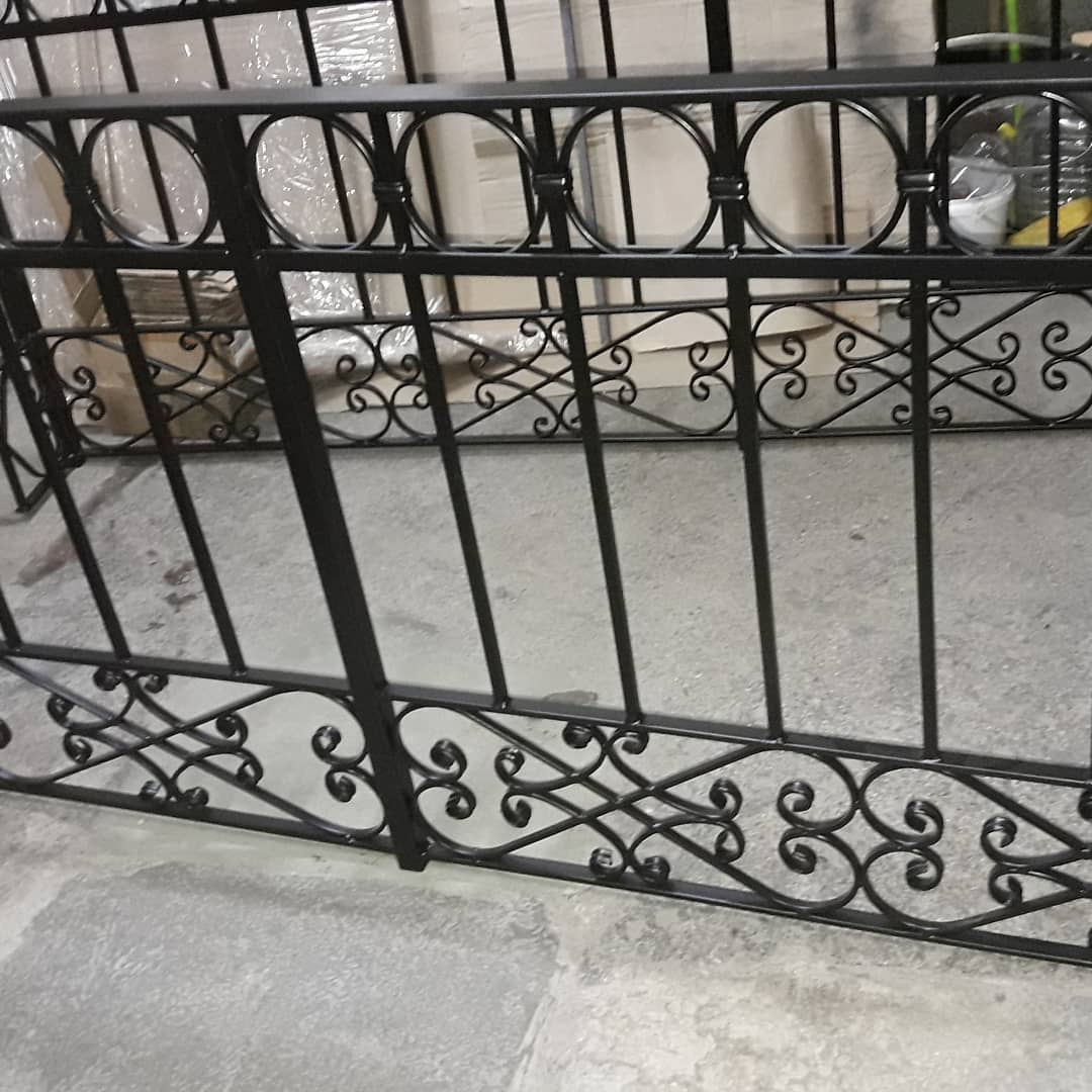 29 Wrought iron railing "Liverpool"