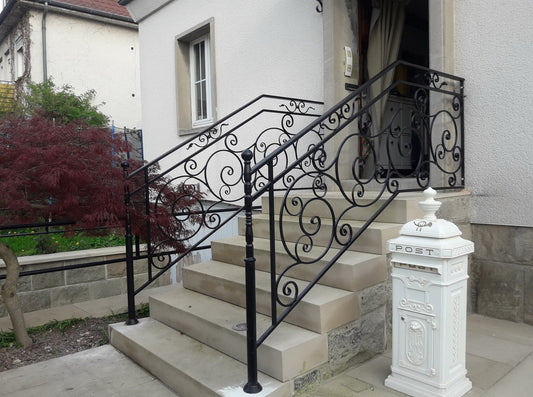 26 Wrought iron railing "Manchester"